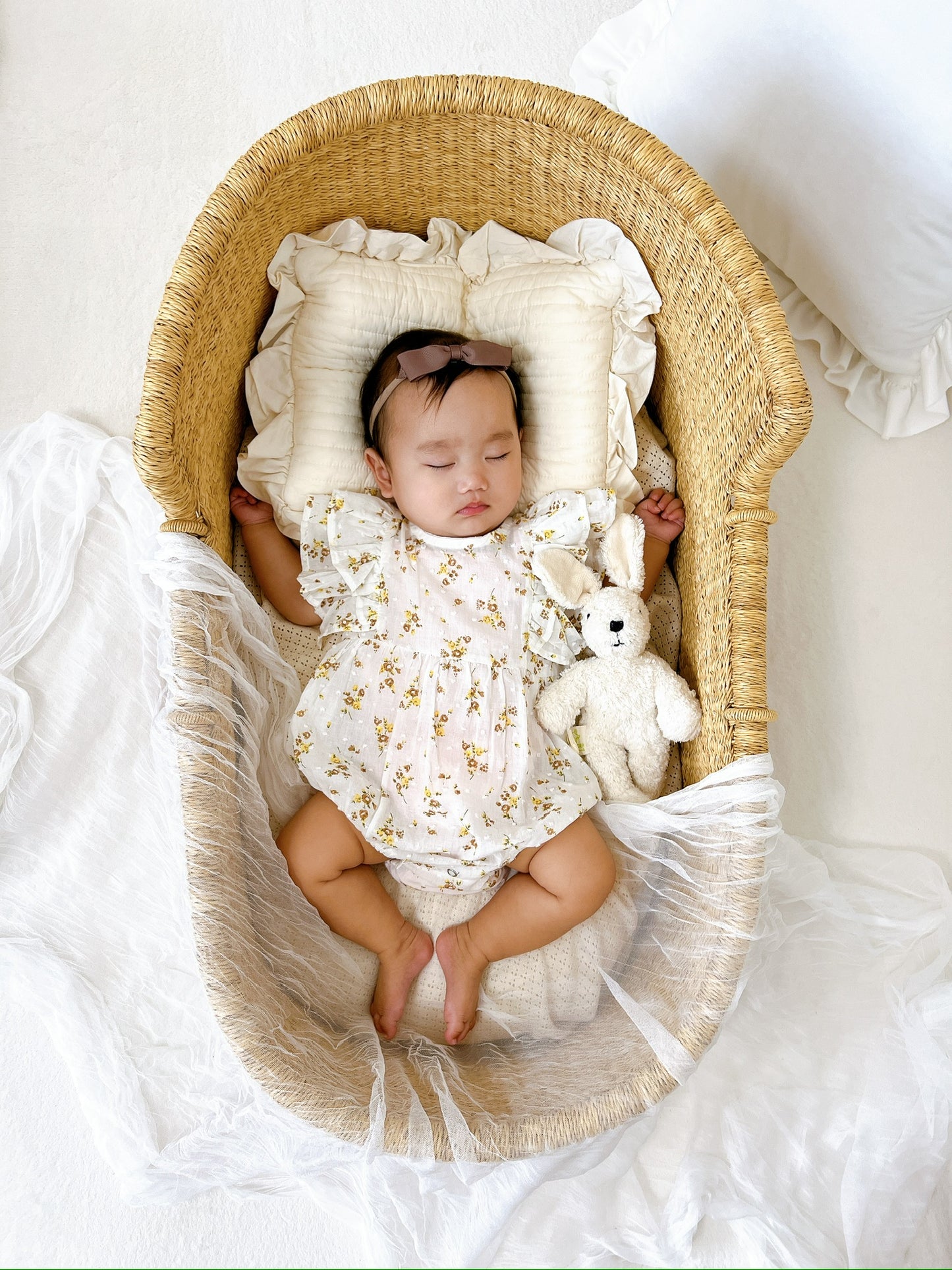 Fluffy flower rompers
